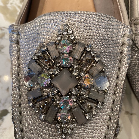 Nurture by Lamaze Silver metallic loafer Size 9.5 - Picture 2 of 8